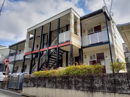 レオパレスグリーン【2階】の外観