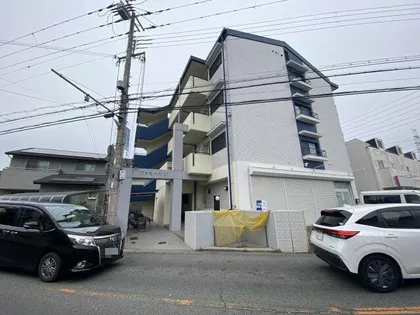 ファミール21の画像