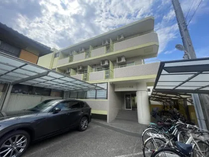 リバーサイドハイツ米田【3階】の外観