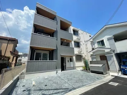 大阪府吹田市泉町5丁目【アパート】の外観