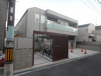 大阪府豊中市本町9丁目【マンション】の外観