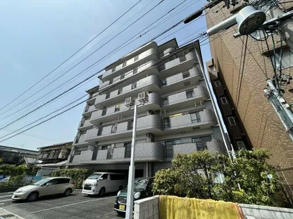 グランクリュ【202号室】の外観