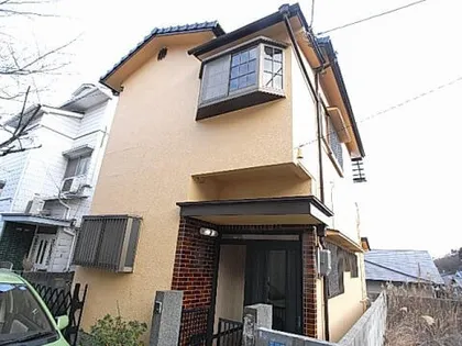 兵庫県宝塚市花屋敷荘園3丁目【一戸建】の外観