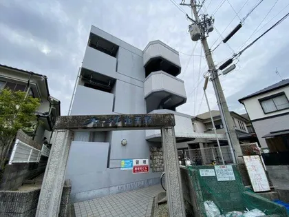 フローラル北平野【107号室】の外観