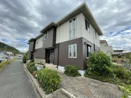 シャーメゾン継の画像