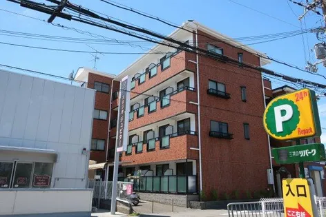 キャトルセゾンの画像