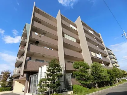 イリス南茨木の画像