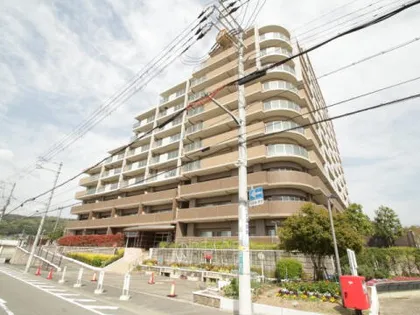 マークスタウン グランフィーネ川西の画像