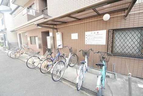 トワール高野【4階】の玄関