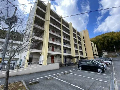 西山団地【101号室】の外観