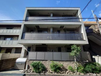 LーCUBEの画像