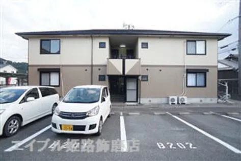 第5グリーンハイツ A棟【A101号室】の外観