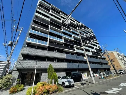 プレサンス難波インフィニティ【7階】の外観