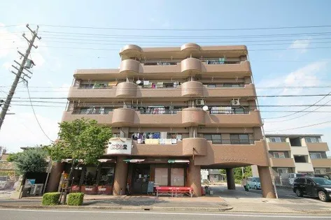 グランパスマーサ【2A号室】の外観