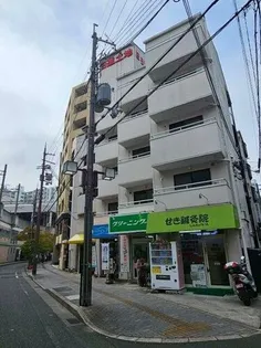 中央日進ビル【4階】の外観