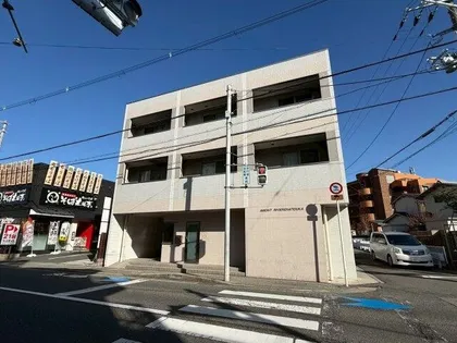 アマントリビエール鉢塚の画像