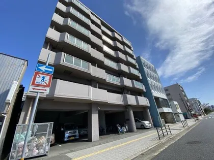 ロイヤルコーポ東雲の画像