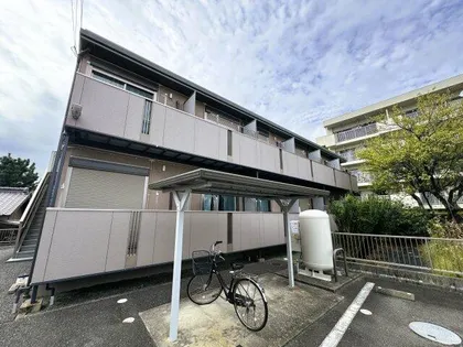 エミール大岩【2階】の外観