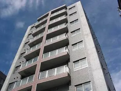 リライエンス円山【2階】の外観