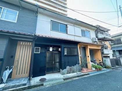 大阪府茨木市中津町【テラスハウス】の外観