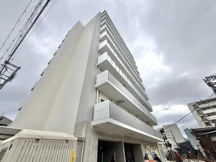 大阪府堺市堺区綾之町東1丁【マンション】の外観