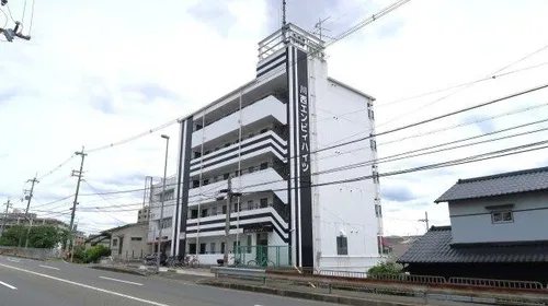 川西エンビィハイツの画像