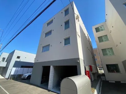 LEVANTE Ⅸの画像