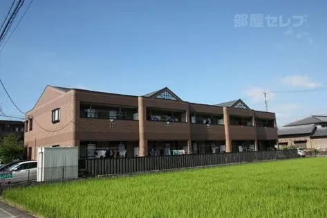 エルシャトーの画像