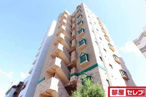 グリム覚王山【303号室】の外観