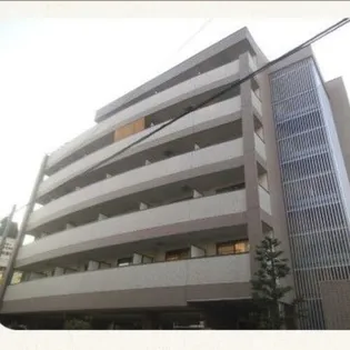 シャトー・ド・グリシーヌ【2階】の外観