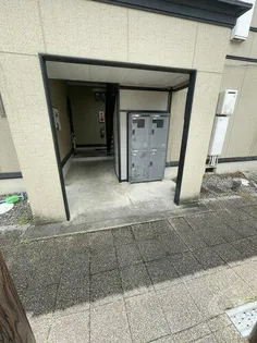 ヴィラ大覚苑【2階】の玄関