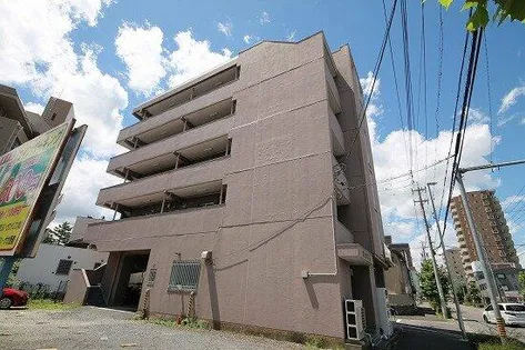 ラトゥール割塚【3階】の外観