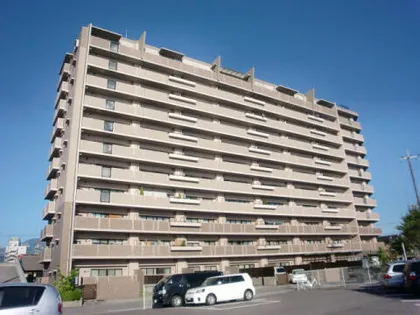 ファミール長浜豊公園前壱番館の画像