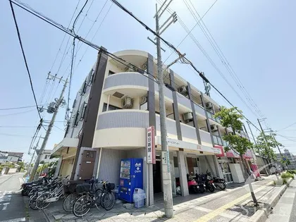 兵庫県西宮市高木東町【アパート】の外観