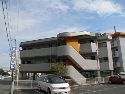 ハイツ日山の画像