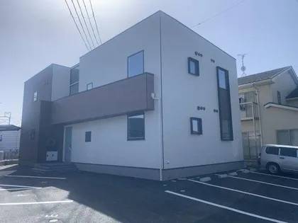 QUEEN STADEN AIの画像