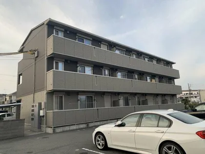 ラベニールの画像