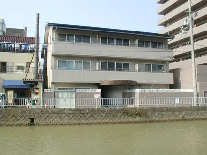 フラットリバーサイドの画像