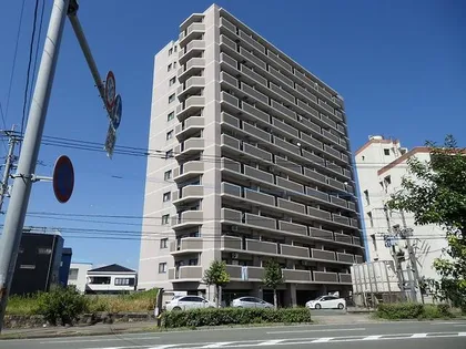ハウスユマニテ大牟田駅の画像