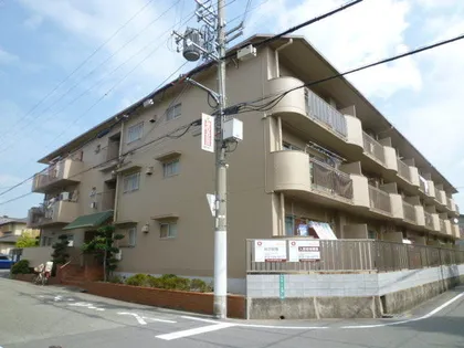 大阪府箕面市牧落1丁目【マンション】の外観