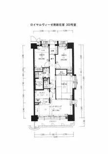 ロイヤルヴィーゼ南新在家【303号室】の間取り
