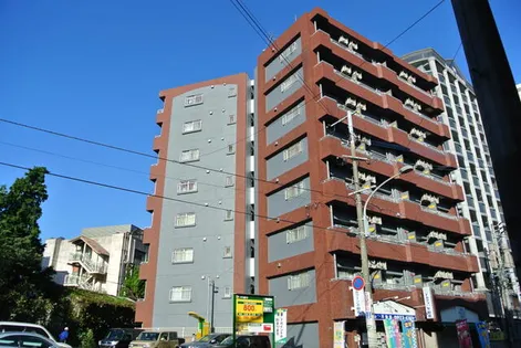 ヤングコーポ北方【8階】の外観