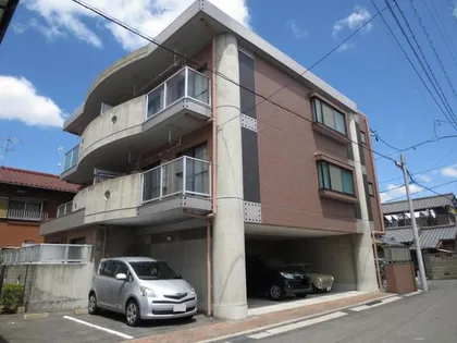 ガウディかすがの画像