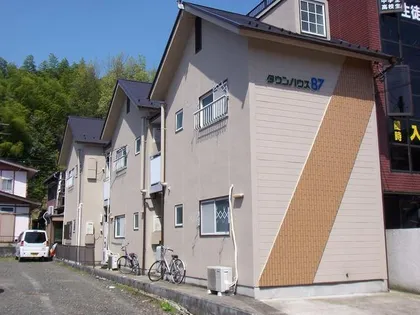 タウンハウス87の画像