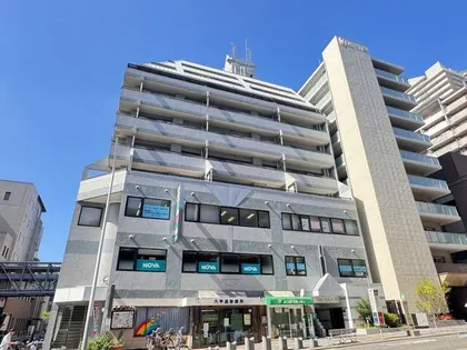 フォーラム六甲【5階】の外観