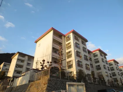 鶴甲コーポ23号館の画像