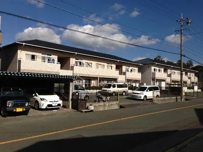 愛知県豊橋市緑ケ丘1丁目【アパート】の外観