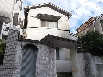 熊内9丁目アパート【202号室】の外観