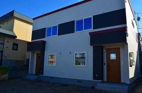 北海道札幌市北区屯田八条2丁目【テラスハウス】の外観