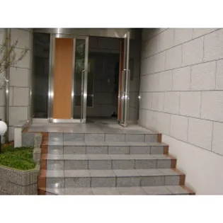 シャトル岩園の画像